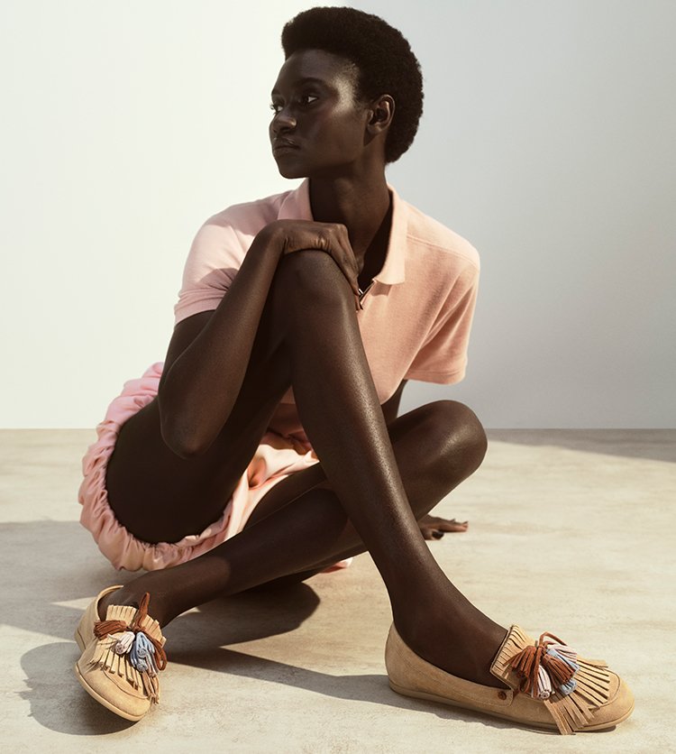 Mocassim é o novo must-have do verão 2026: descubra como usar o modelo que promete dominar a temporada.