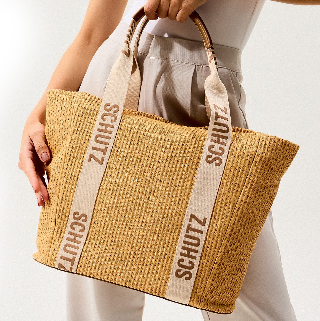 Descubra as principais tendências de bolsas de verão e aposte nos modelos que vão dominar a estação.