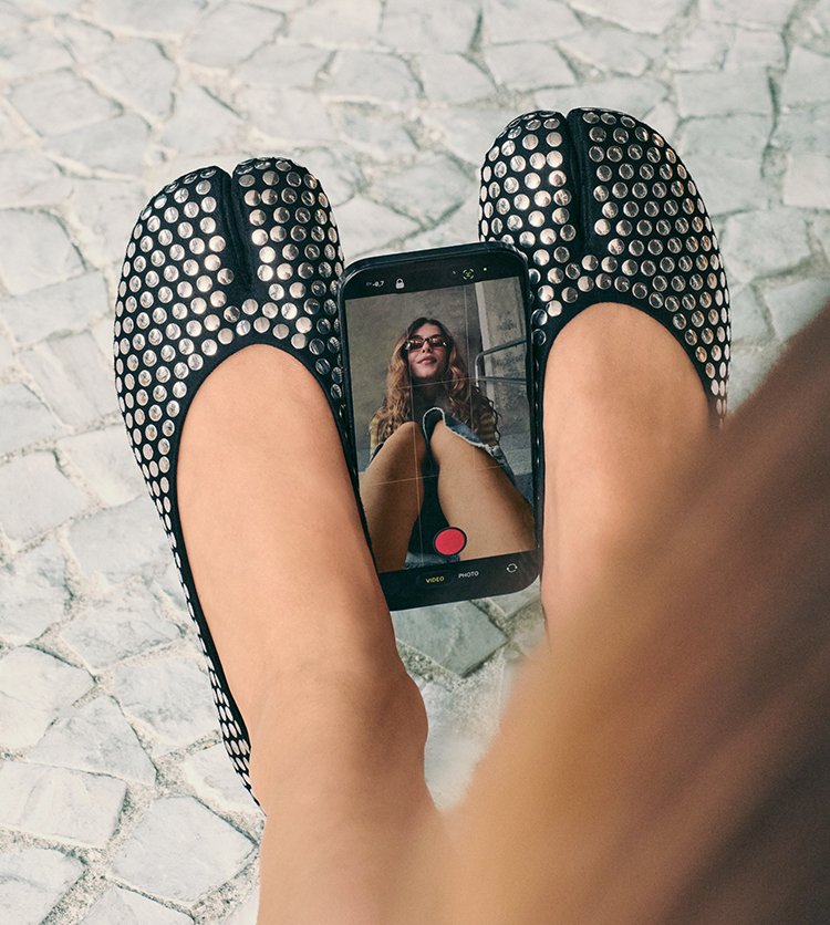 SAPATILHA TABI: A MAIS AMADA ENTRE AS FASHIONISTAS
