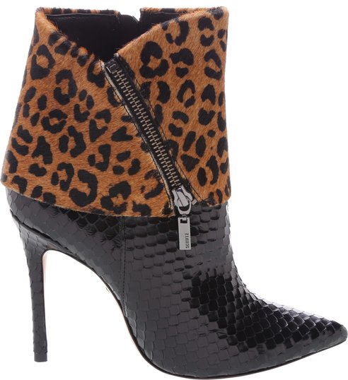Ankle Boot Cape Animal Print Ankle Boot Cape Animal Print