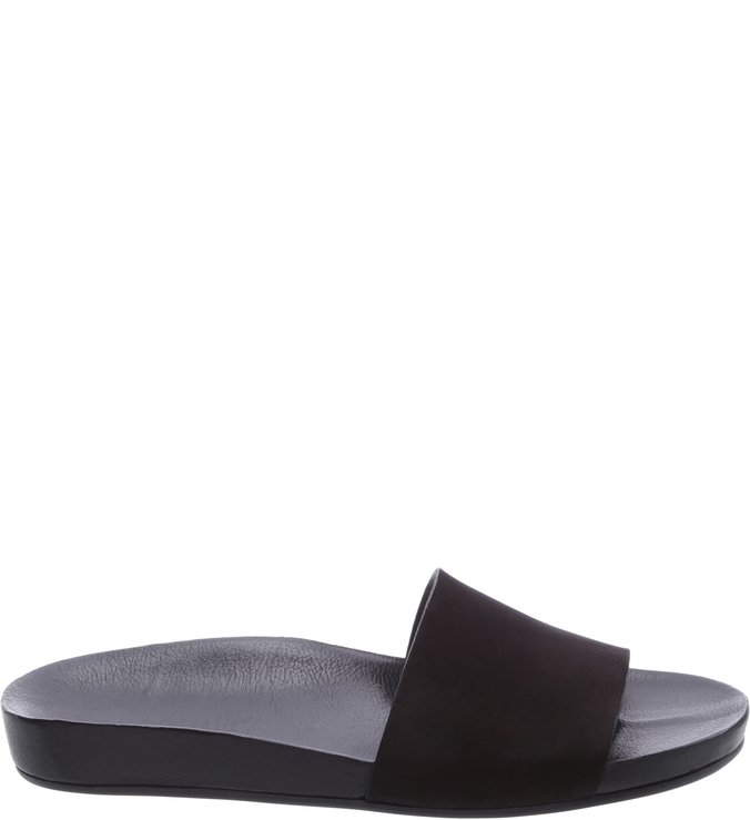 gaela heel in black schutz