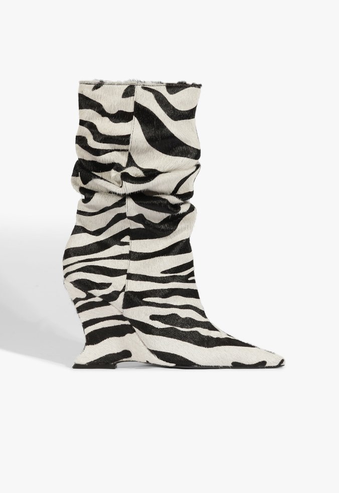 Bota Siena Slouch Couro Animal Print