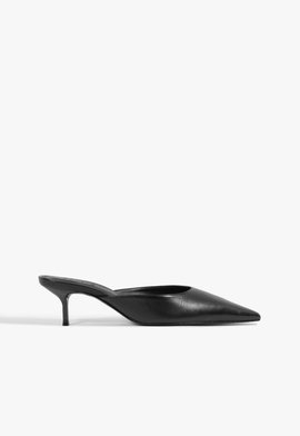 Mule Couro Salto Kitten Preto