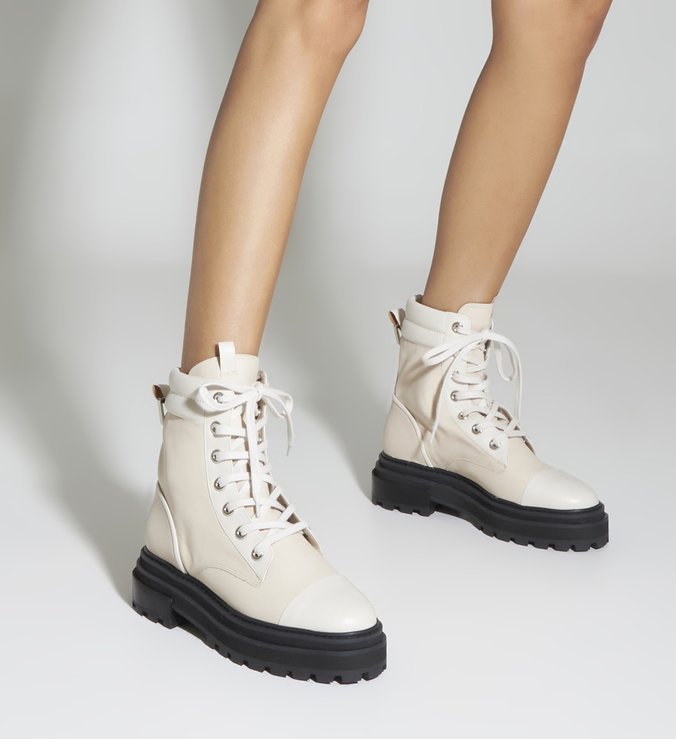 Coturno Max Suede White Coturno Max Suede White