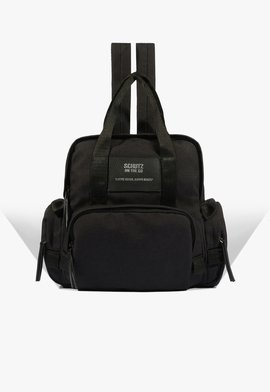 Mochila Schutz Travel Lona Preta