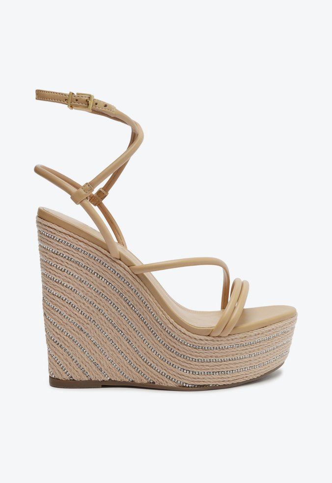 Sandalia plataforma discount schutz