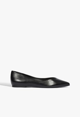 Sapato Bico Fino Flat Couro Preto