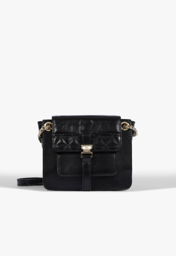 Bolsa Tiracolo Crossbody Lilibet Pequena Couro Preta