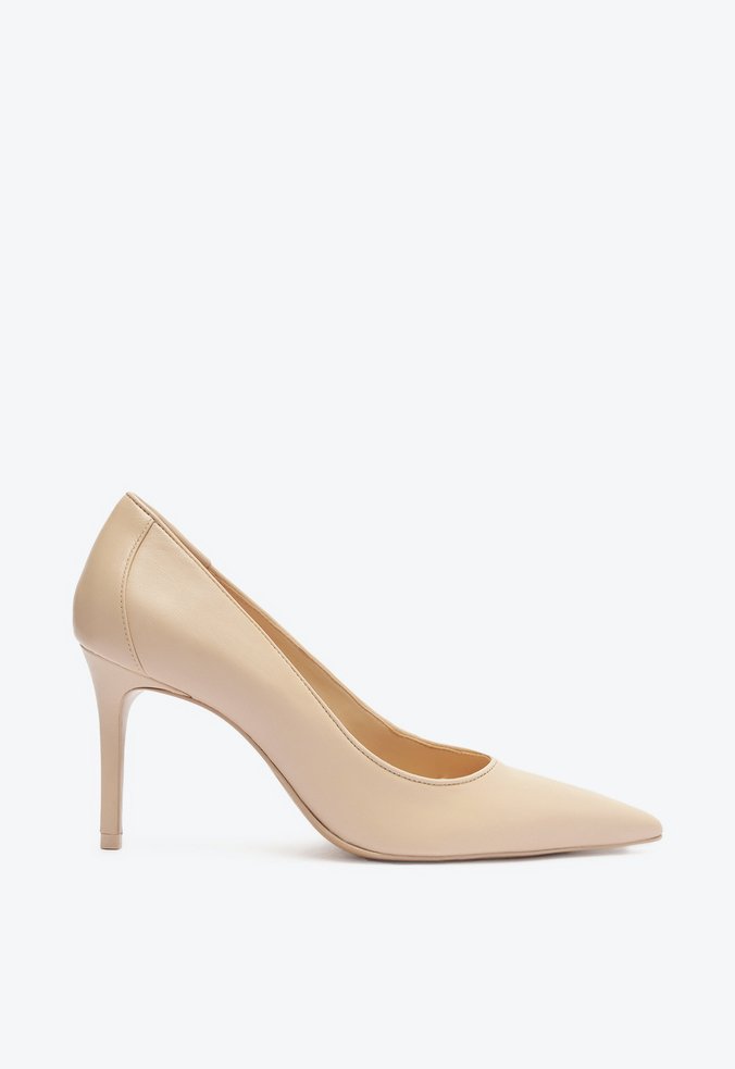 Sapato Scarpin New Basics Couro Bege