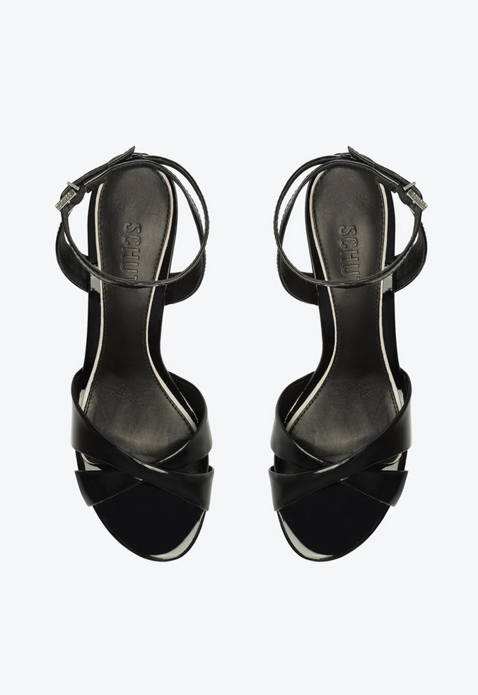 Sandália Salto Fino Médio Verniz Preta