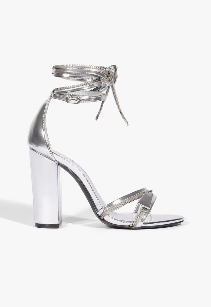 Sandália Dev Sandal Couro Prateada