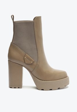 Bota Tratorada Salto Alto Marrom