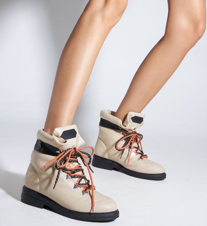 Bota Taylor Baixa Couro Branca Bota Taylor Baixa Couro Branca
