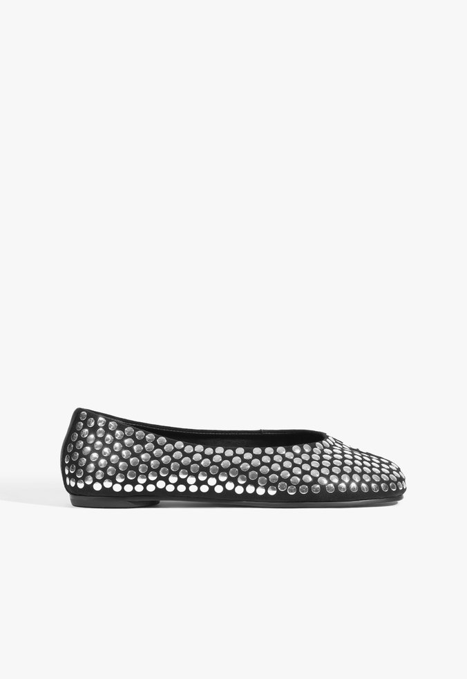 Sapatilha Tabi Yumi Studs Couro Preta