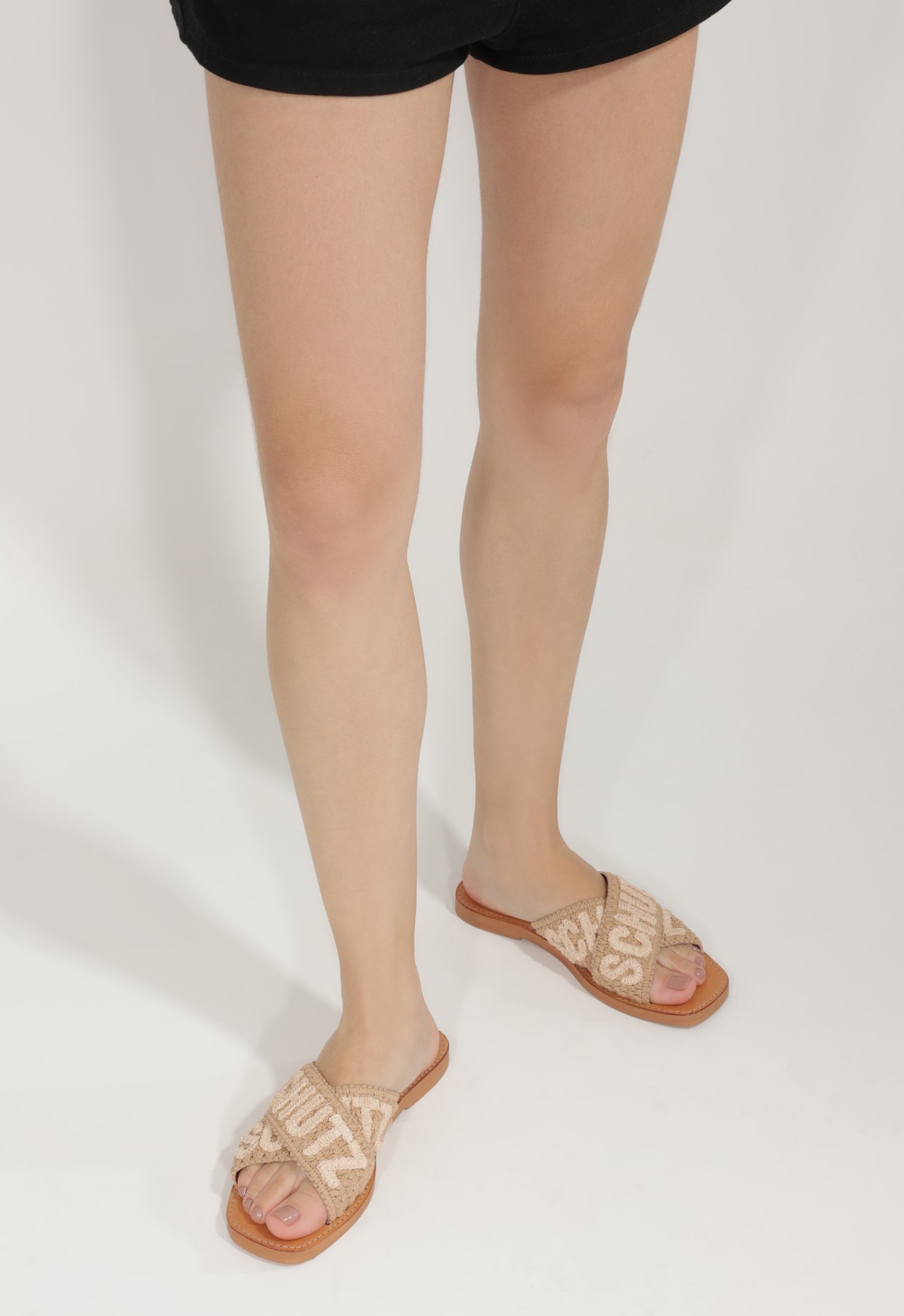 Sandália Rasteira de X Schutz Logo Tricô Bege | Schutz