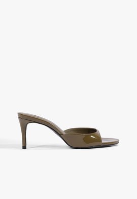 Tamanco Mule Arlette Couro Marrom