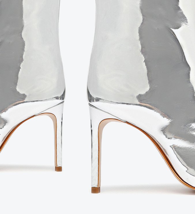 Bota Mary Up Couro Metalizada Prata
