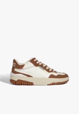 Tênis Runner Couro Lona Branco Marrom
