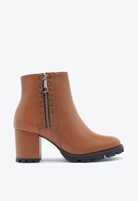 Bota Cano Médio Salto Bloco Couro Caramelo