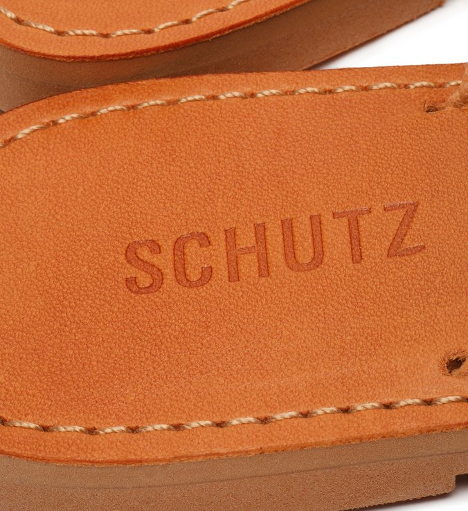 RASTEIRA DE X LOGO SCHUTZ Toasty RASTEIRA DE X LOGO SCHUTZ Toasty