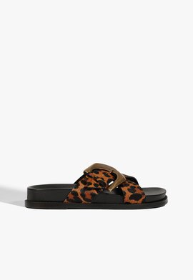 Sandália Papete Couro Fivela Animal Print Marrom