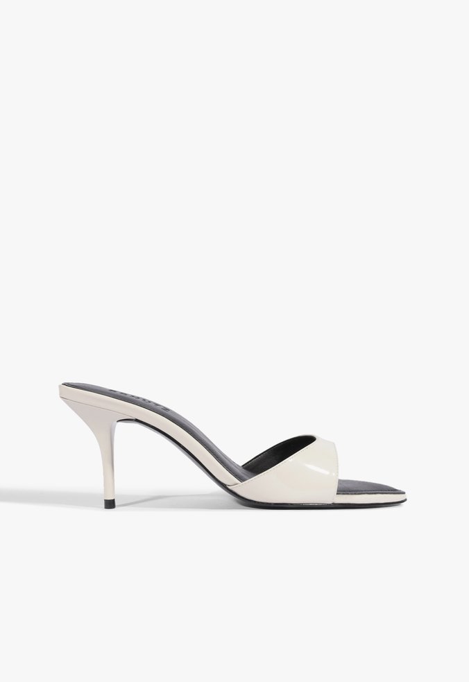 Sandalia Mule Elodie Verniz Couro Branco