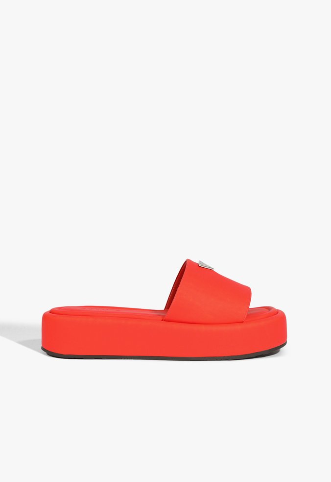 Papete Viena Plataforma Couro Vermelho