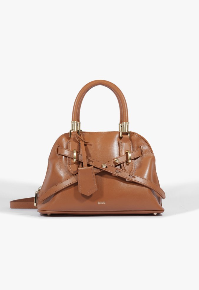 Bolsa Pequena Lorena Soft Couro Marrom