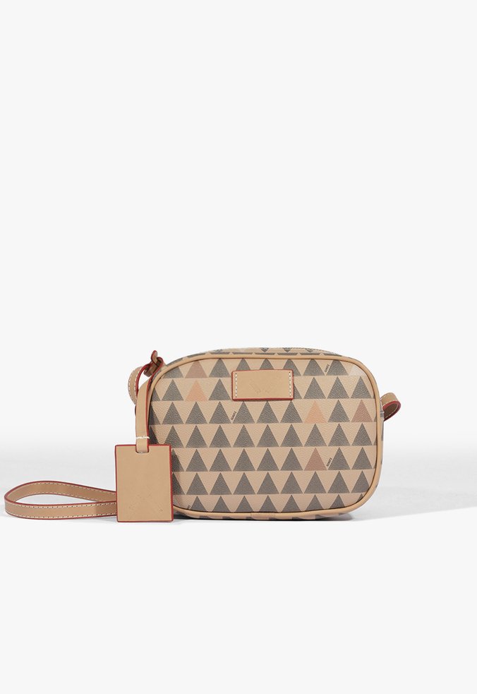 Bolsa Tiracolo Kate New Triangle Amendoa