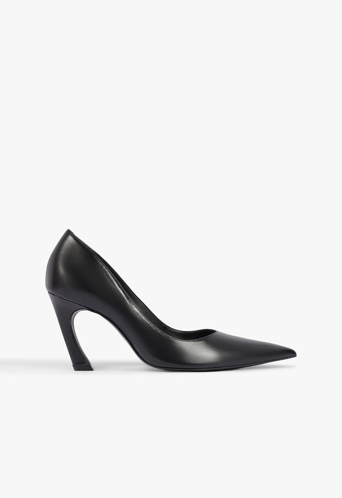 Scarpin Lexi Lo Couro Preto