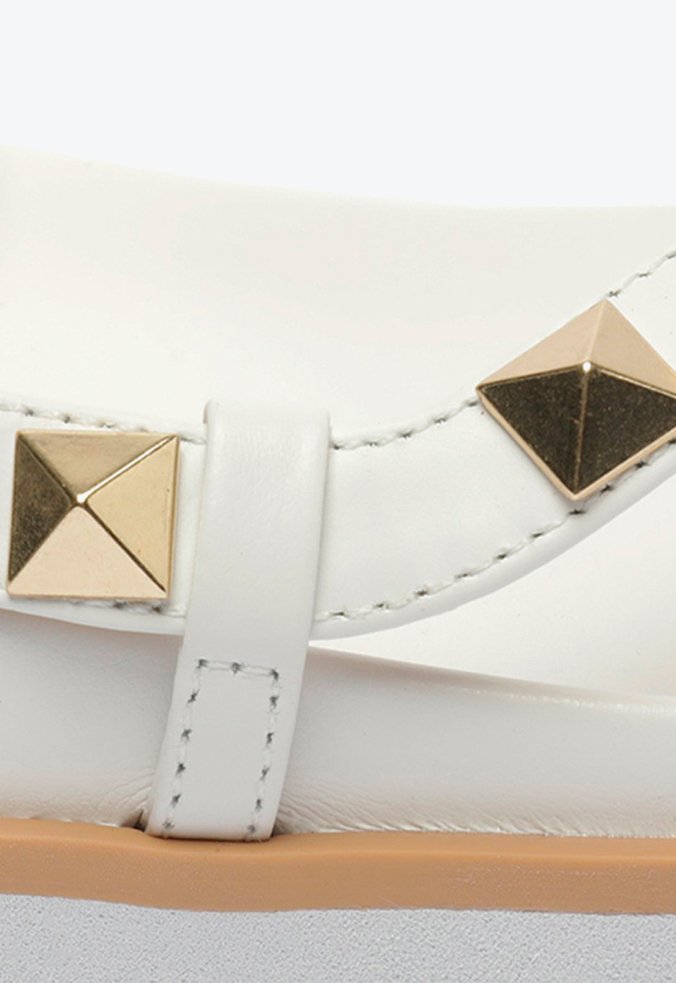 Sandália Papete Courtney Spikes Couro Branca Sandália Papete Courtney Spikes Couro Branca