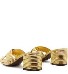 Sandália Mule Salto Bloco Texturas Dourada