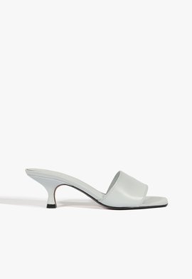 Tamanco Kelsea Couro Azul Clara