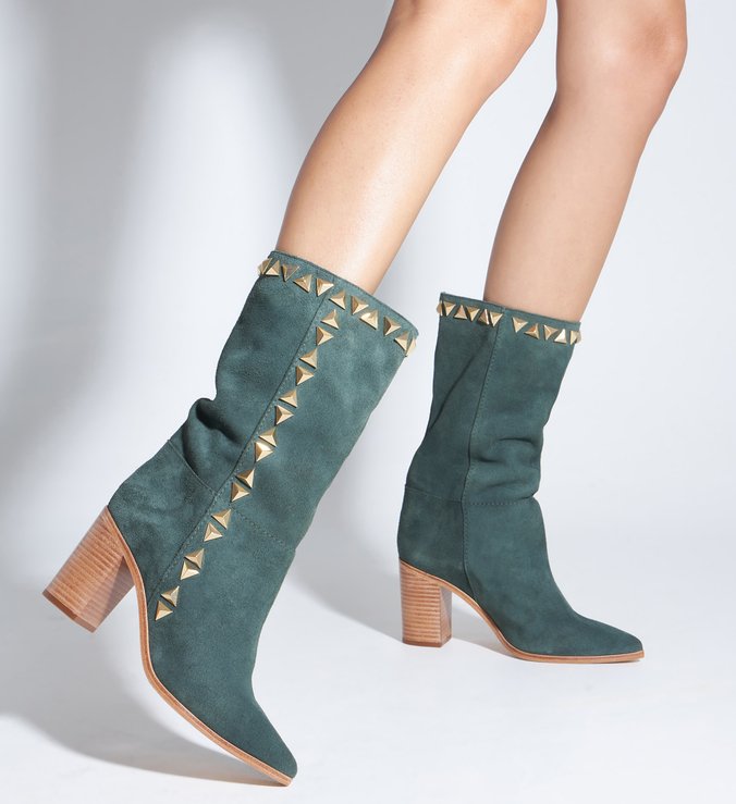 Bota Salto Bloco Camurça Tachas Verde Bota Salto Bloco Camurça Tachas Verde