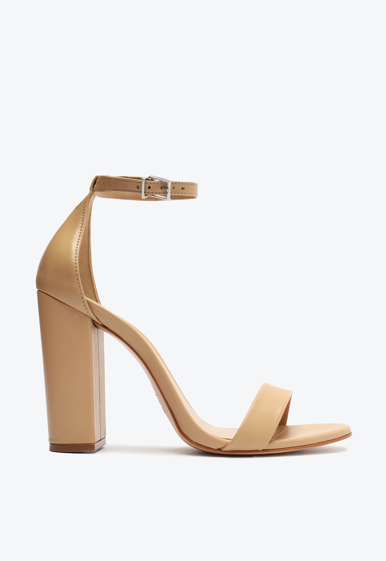 Sandália Gisele Salto Bloco Couro Bege | Schutz