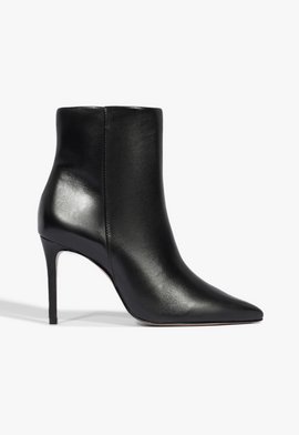 Bota Salto fino Couro Preto