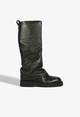Bota Keira Up Cloak