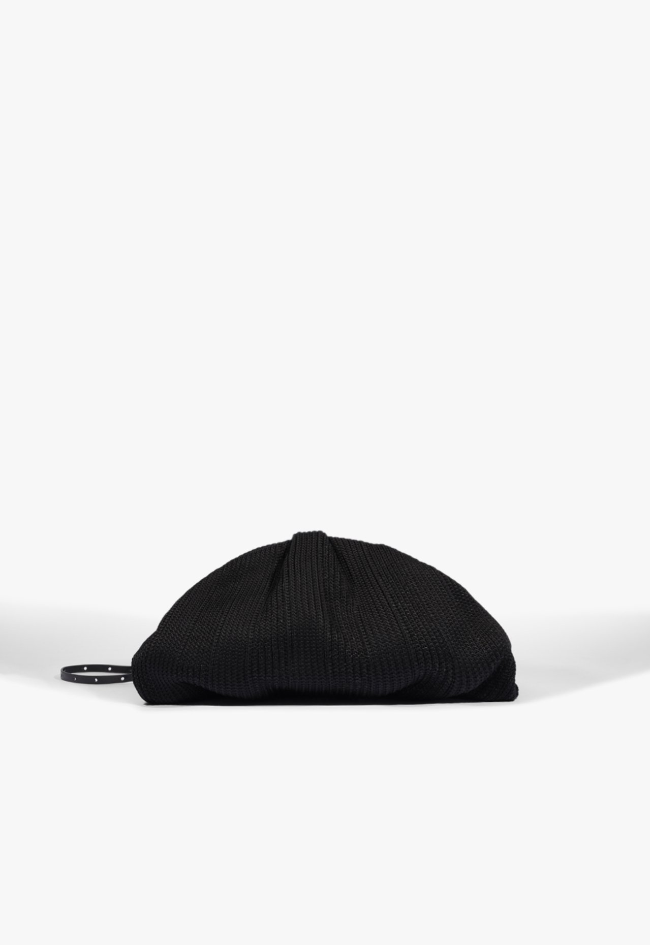 Bolsa Maxi Clutch Avril Tricô Preta | Schutz