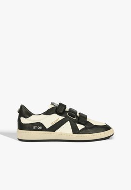 Tênis ST 001 Couro Preto e Branco