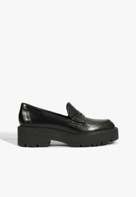 Mocassim Couro Solado Robusto Preto