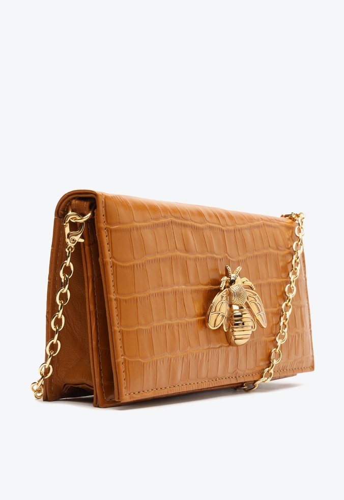 Bolsa Tiracolo Believe Couro Caramelo Bolsa Tiracolo Believe Couro Caramelo
