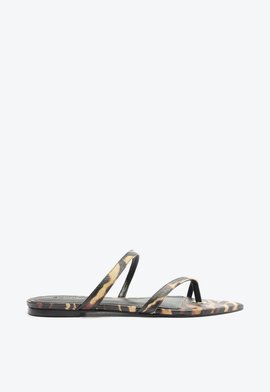 Rasteira Statement Flats Bege e Preta