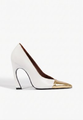 Scarpin Lexi Bico Fino Couro Branco e Dourado