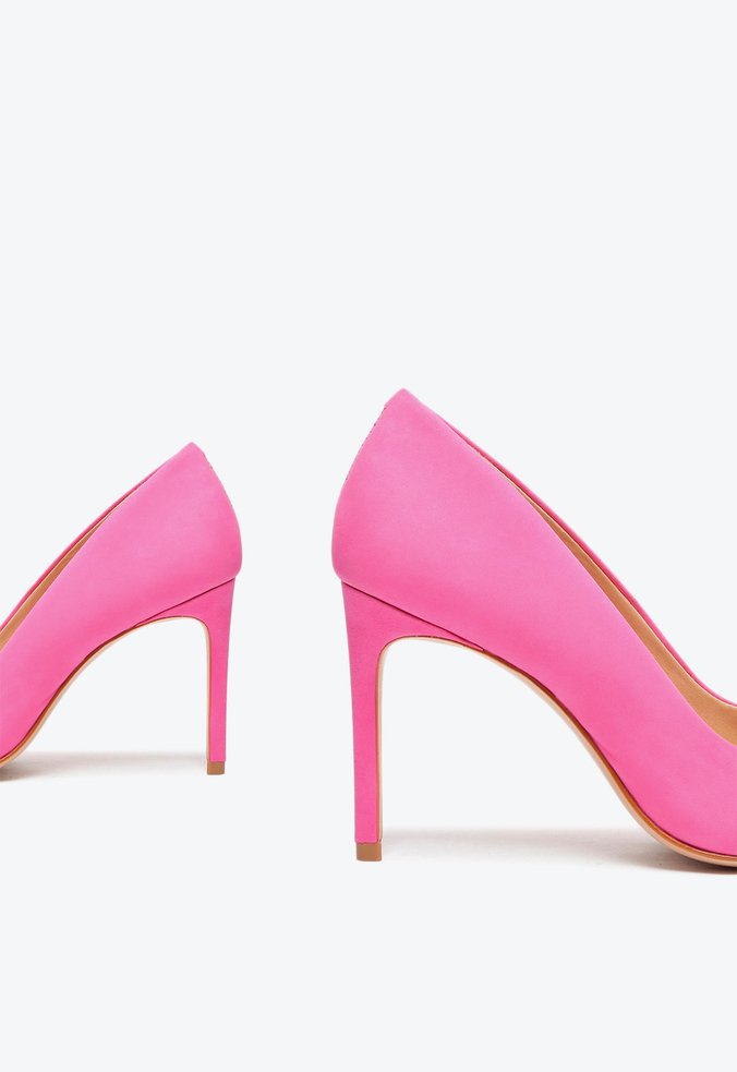 Sapato Scarpin Salto Fino Nobuck Rosa Sapato Scarpin Salto Fino Nobuck Rosa