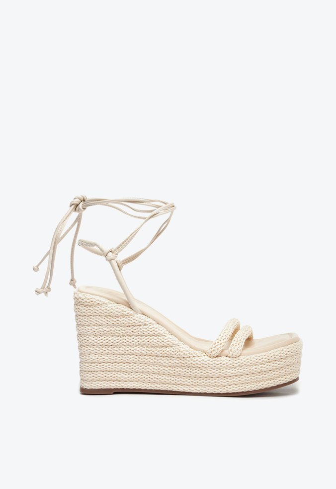 Sandalia corda sales anabela