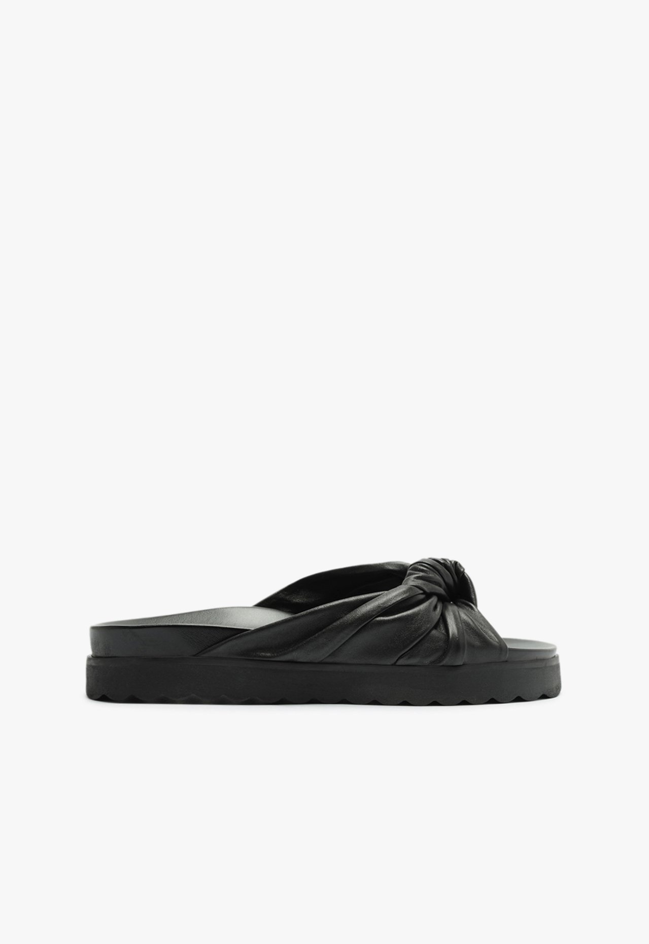 Sandália Papete Nó Couro Preta | Schutz