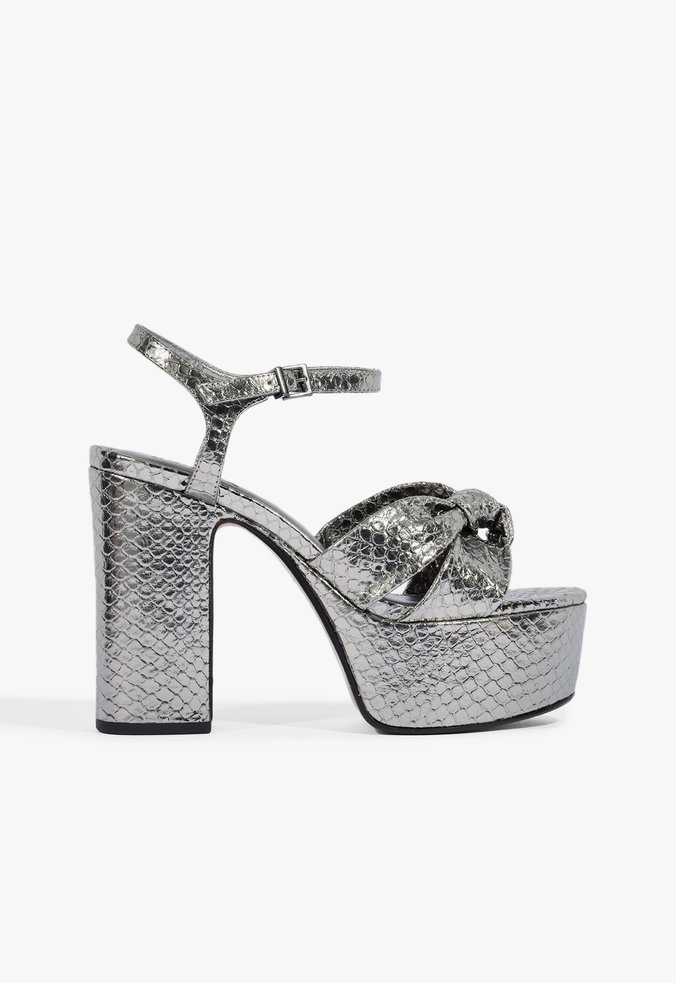Sandalia Meia Pata Embossed Metallic Serpent Couro Prata