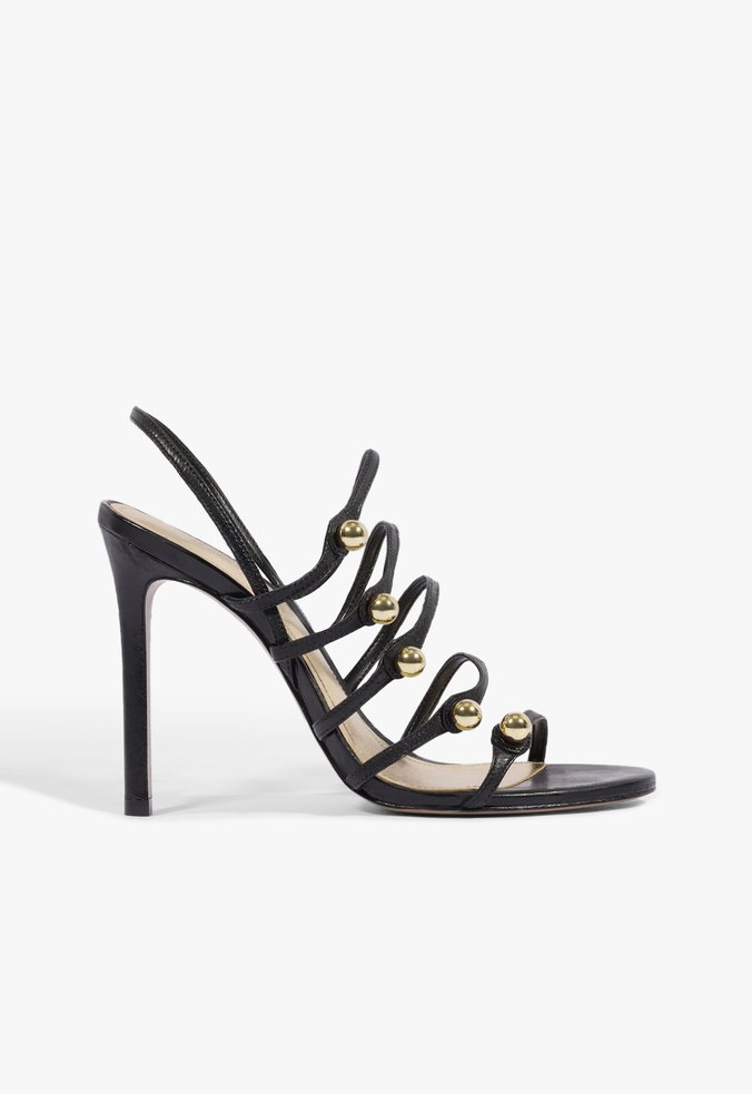 Sandália Preta Salto Fino com Ilhós