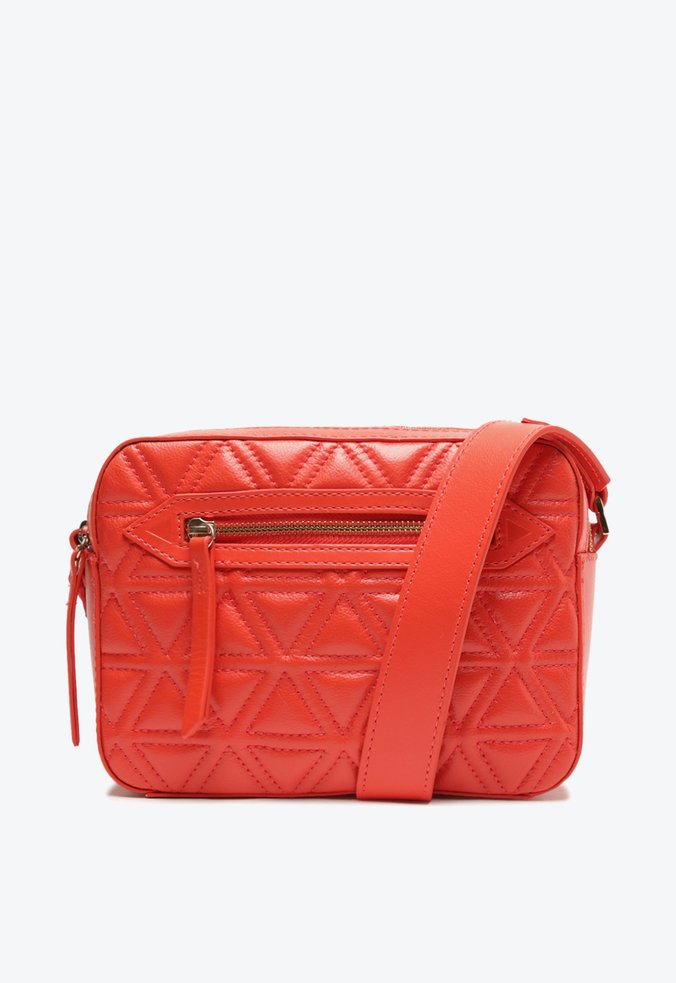 Bolsa Tiracolo Lili Couro Matelassê Vermelha