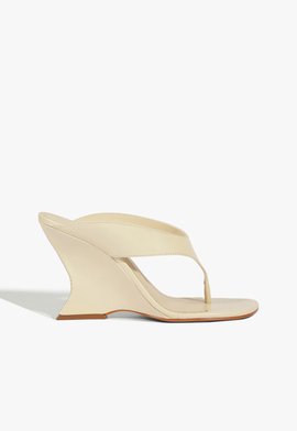 Sandália Anabela Maya Couro Branca